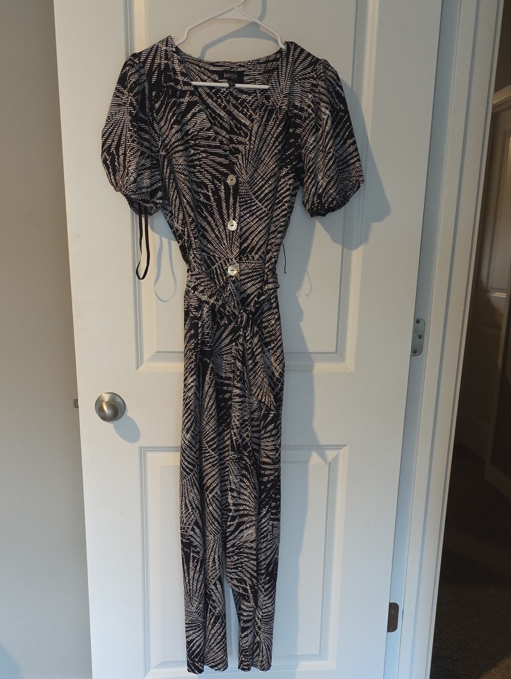 Kensie Black and Cream Printed Puff-Sleeve Jumpsuit with Tie Waist